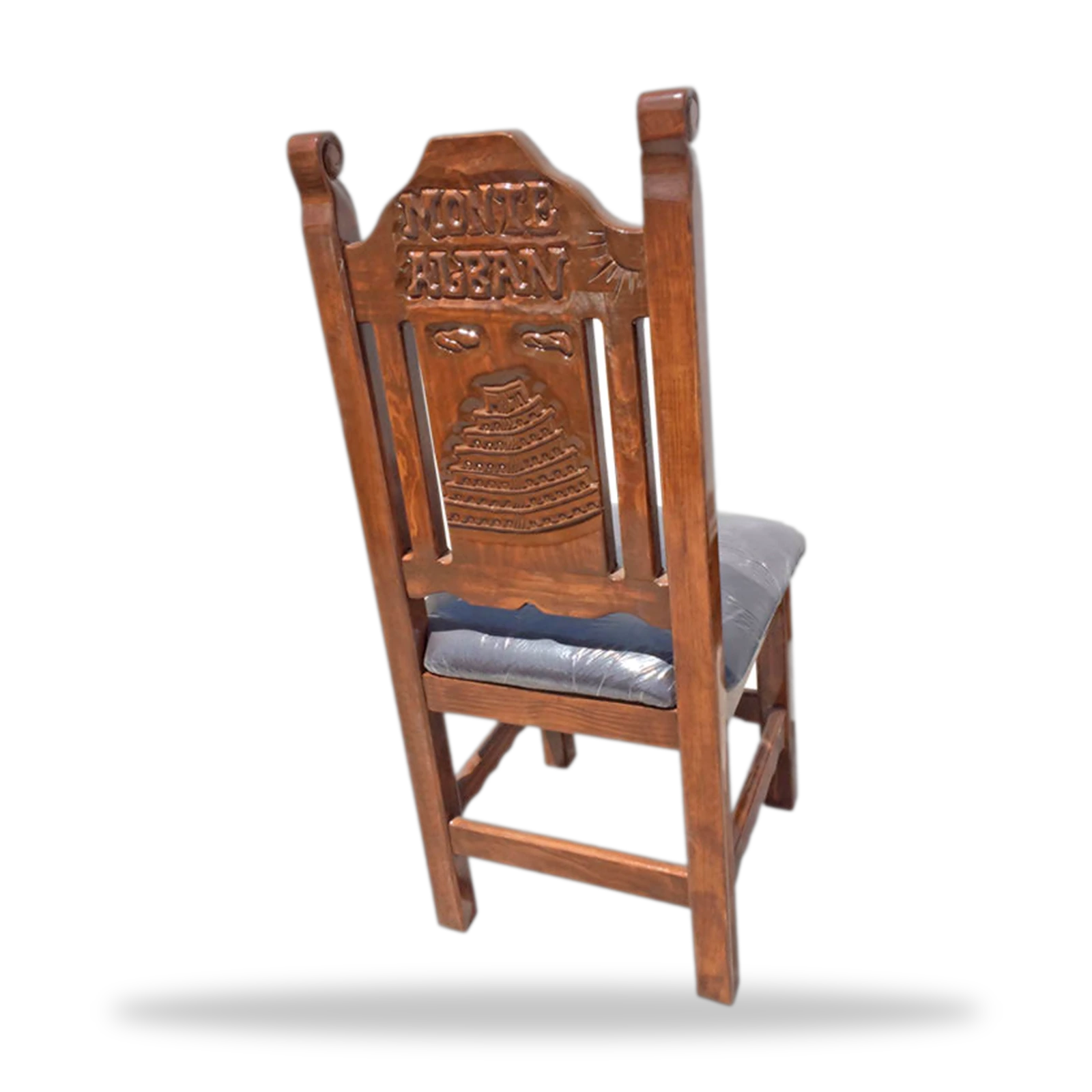 Piramide tallada miniatura